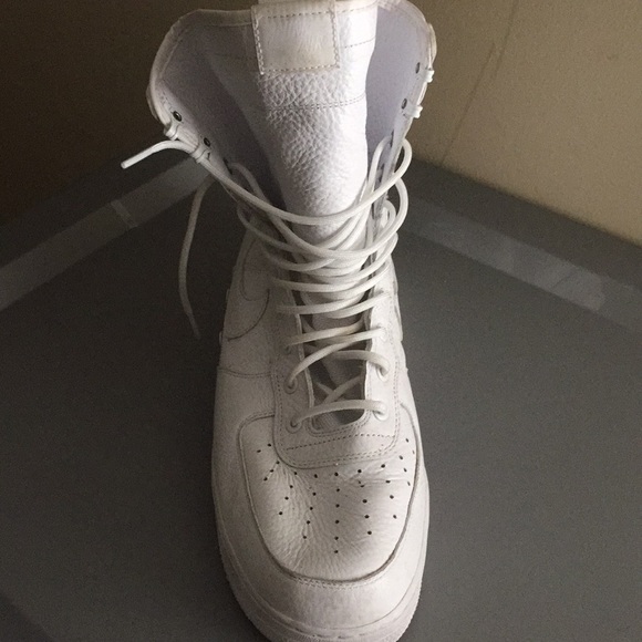 high top forces with strap